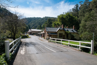 Around the Victorian Mountains
 Hero