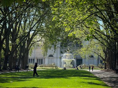 iPhone 15 Pro Max LR
 Hero