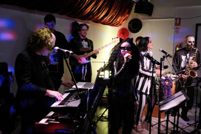 Lake Minnetonka at Odeon
 Hero