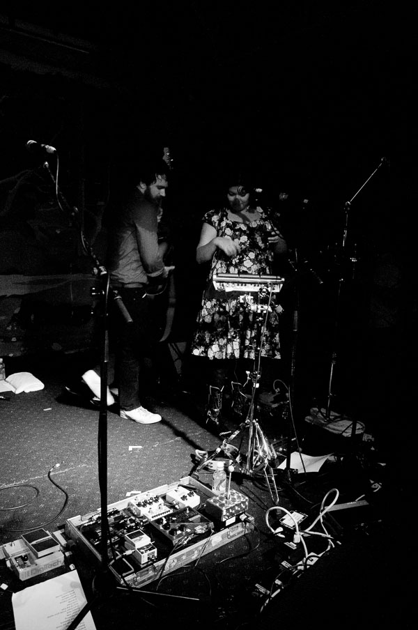 Liam Finn at Newtown Workers' Club
 Hero