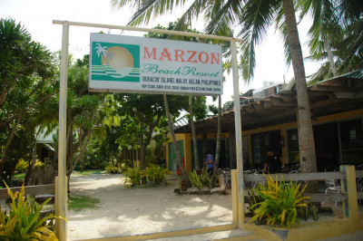 September 2008
 Hero