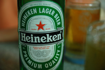 Tamron 17-50 f/2.8 VC
 Hero