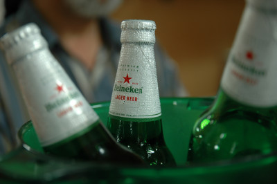 Tamron 17-50 f/2.8 VC
 Hero